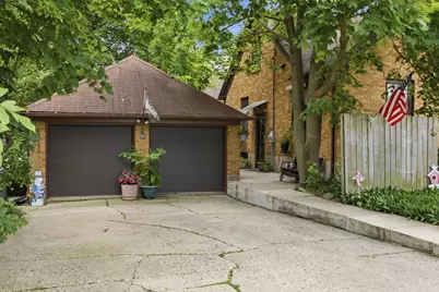 45 N Aldine Street, Elgin, IL 60123 - Photo 15