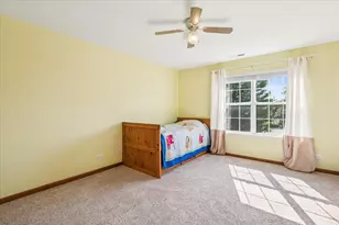 55 W Arden Ln, Round Lake, IL 60073 - Photo 17
