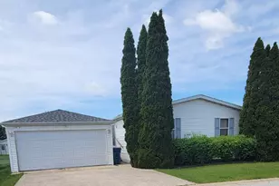 25616 Firestone Dr, Monee, IL 60449 - Photo 1