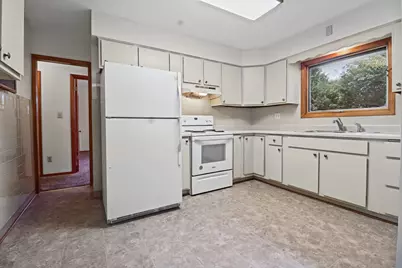 805 Garfield Street, Harvard, IL 60033 - Photo 11