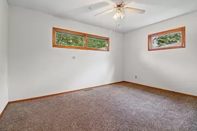 805 Garfield Street, Harvard, IL 60033 - Photo 13