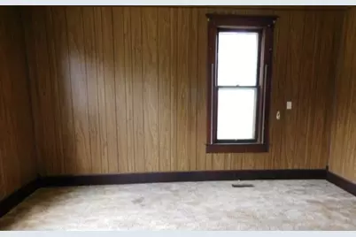 307 N 1st Street, Enfield, IL 62835 - Photo 15