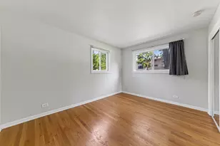 10111 Old Orchard Ct, Skokie, IL 60076 - Photo 7