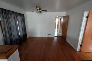 1619 E 86th Pl, Chicago, IL 60617 - Photo 5
