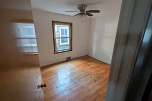 1619 E 86th Pl, Chicago, IL 60617 - Photo 11