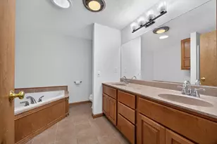 504 East St, Anchor, IL 61720 - Photo 29
