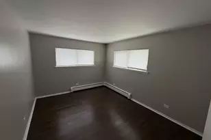 9 Scotdale Rd, La Grange Park, IL 60526 - Photo 7