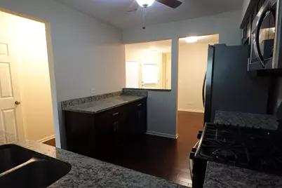 1070 Woodhill Court, Elgin, IL 60120 - Photo 7