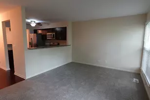 1070 Woodhill Ct, Elgin, IL 60120 - Photo 15
