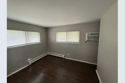 1 Scotdale Road #2, La Grange Park, IL 60526 - Photo 11