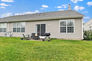 1527 Waterside Dr, Dekalb, IL 60115 - Photo 23
