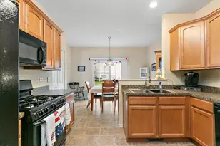 1527 Waterside Dr, Dekalb, IL 60115 - Photo 13