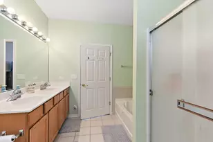 1527 Waterside Dr, Dekalb, IL 60115 - Photo 19