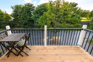438 Grosvenor Ln, Aurora, IL 60504 - Photo 11
