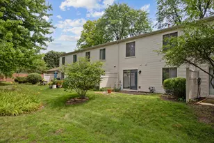 1525 Yale Ct, Elk Grove Village, IL 60007 - Photo 33