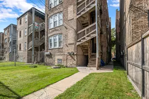 8241 S Maryland Ave, Chicago, IL 60619 - Photo 13