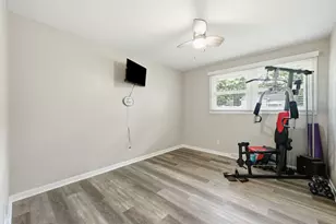 [Address not provided], New Lenox, IL 60451 - Photo 15