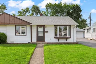 8875 S Corcoran Rd, Hometown, IL 60456 - Photo 1
