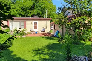 260 S Aldine St, Elgin, IL 60123 - Photo 7