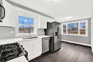 6420 Windsor Ave, Berwyn, IL 60402 - Photo 11
