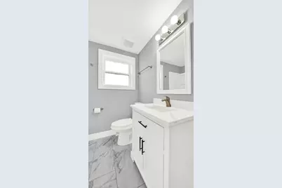6420 Windsor Avenue, Berwyn, IL 60402 - Photo 7