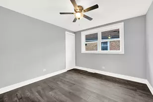 6420 Windsor Ave, Berwyn, IL 60402 - Photo 9