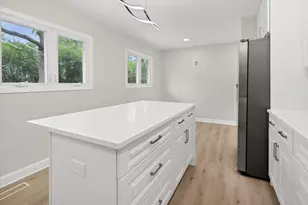 590 Durham Ct, Hoffman Estates, IL 60169 - Photo 13