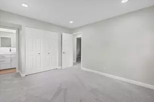 590 Durham Ct, Hoffman Estates, IL 60169 - Photo 25
