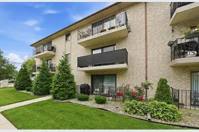 9800 Sayre Avenue #2B, Chicago Ridge, IL 60415 - Photo 1