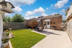 3507 W 77th St, Chicago, IL 60652 - Photo 17