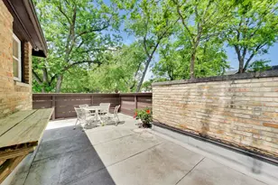 7059 N Olcott Ave, Chicago, IL 60631 - Photo 23