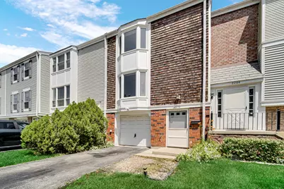 2210 Langdon Place, Hoffman Estates, IL 60169 - Photo 1