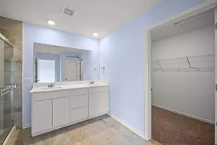 759 Kentshire Cir, Elgin, IL 60124 - Photo 29