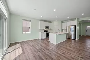 759 Kentshire Cir, Elgin, IL 60124 - Photo 13