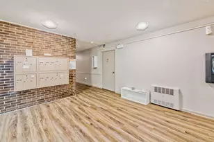 8500 Skokie Blvd, Skokie, IL 60077 - Photo 3