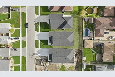 10718 S Worth Avenue, Worth, IL 60482 - Photo 35