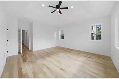 10718 S Worth Avenue, Worth, IL 60482 - Photo 27