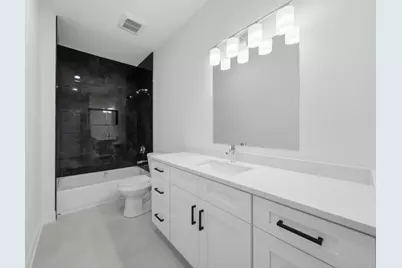 10718 S Worth Avenue, Worth, IL 60482 - Photo 51