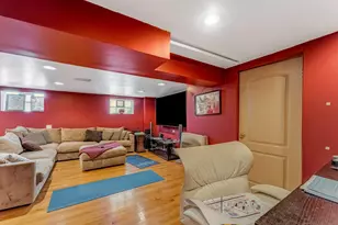 8800 S Merrill Ave, Chicago, IL 60617 - Photo 21