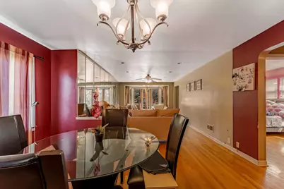 8800 S Merrill Avenue, Chicago, IL 60617 - Photo 5