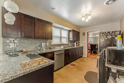 8800 S Merrill Avenue, Chicago, IL 60617 - Photo 9