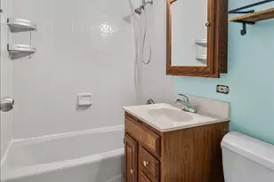 383 Lloyd St, Cary, IL 60013 - Photo 7