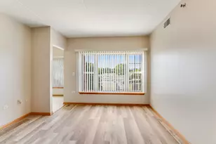 1200 S Prospect Ave, Elmhurst, IL 60126 - Photo 3