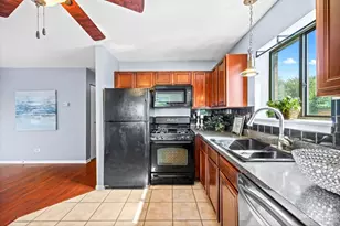 2260 Abbeywood Dr, Lisle, IL 60532 - Photo 9