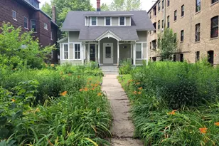 822 Michigan Ave, Evanston, IL 60202 - Photo 1