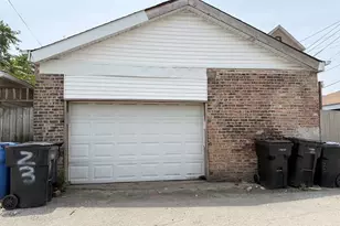 2332 W 24th Pl, Chicago, IL 60608 - Photo 37
