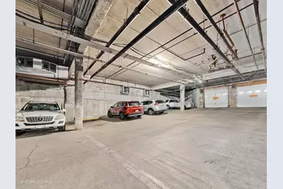 8000 Kilpatrick Avenue #2F, Skokie, IL 60076 - Photo 25