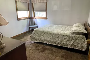 9528 S Brandt Ave, Oak Lawn, IL 60453 - Photo 7