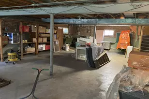 9528 S Brandt Ave, Oak Lawn, IL 60453 - Photo 9