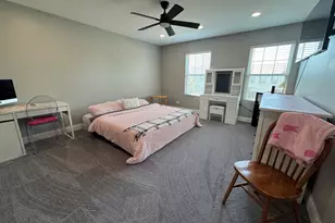 450 Montauk Ln, Pingree Grove, IL 60140 - Photo 17